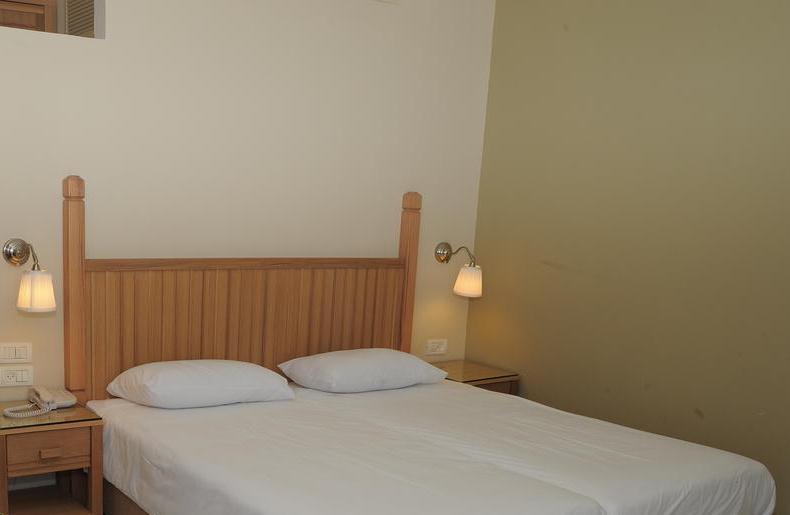 Park Hotel Нетания Номер фото